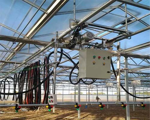 溫室噴灌機如何提高增溫保濕措施？